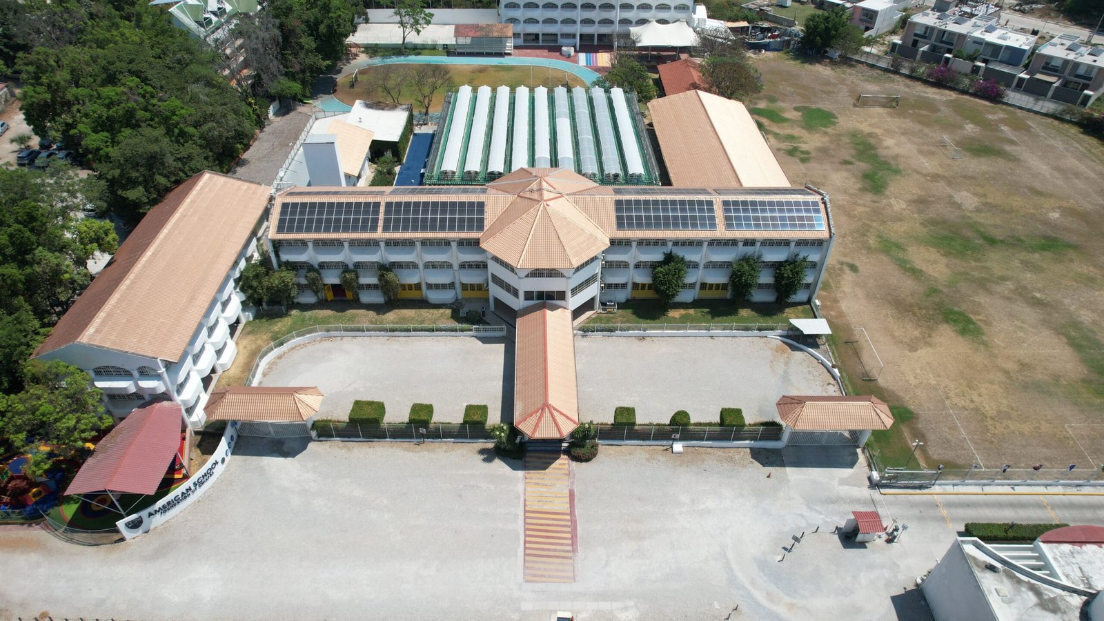 Proyecto tecnológico de SOLIDEM en American School